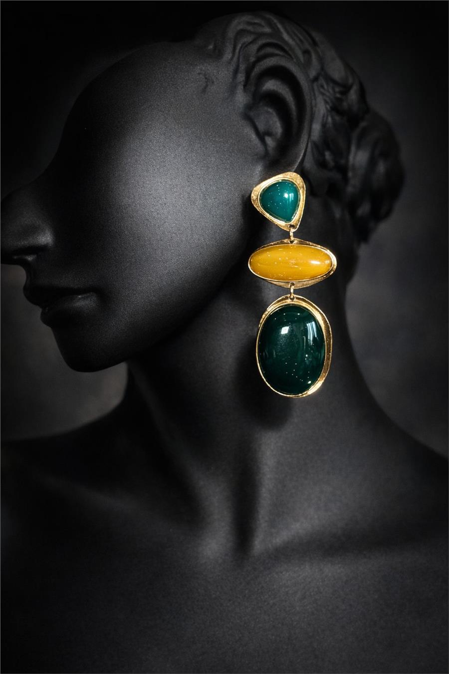 Amanda Yeşil-Sarı Taşlı Sallantılı Küpe